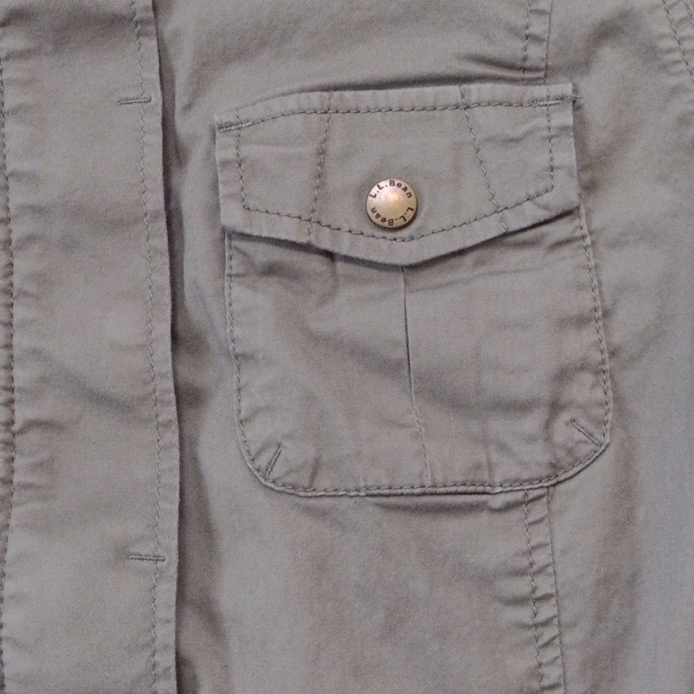 L.L. Bean Olive Green Utility Jacket with Faux Fur Lining Size Medium - Picture 4 of 12